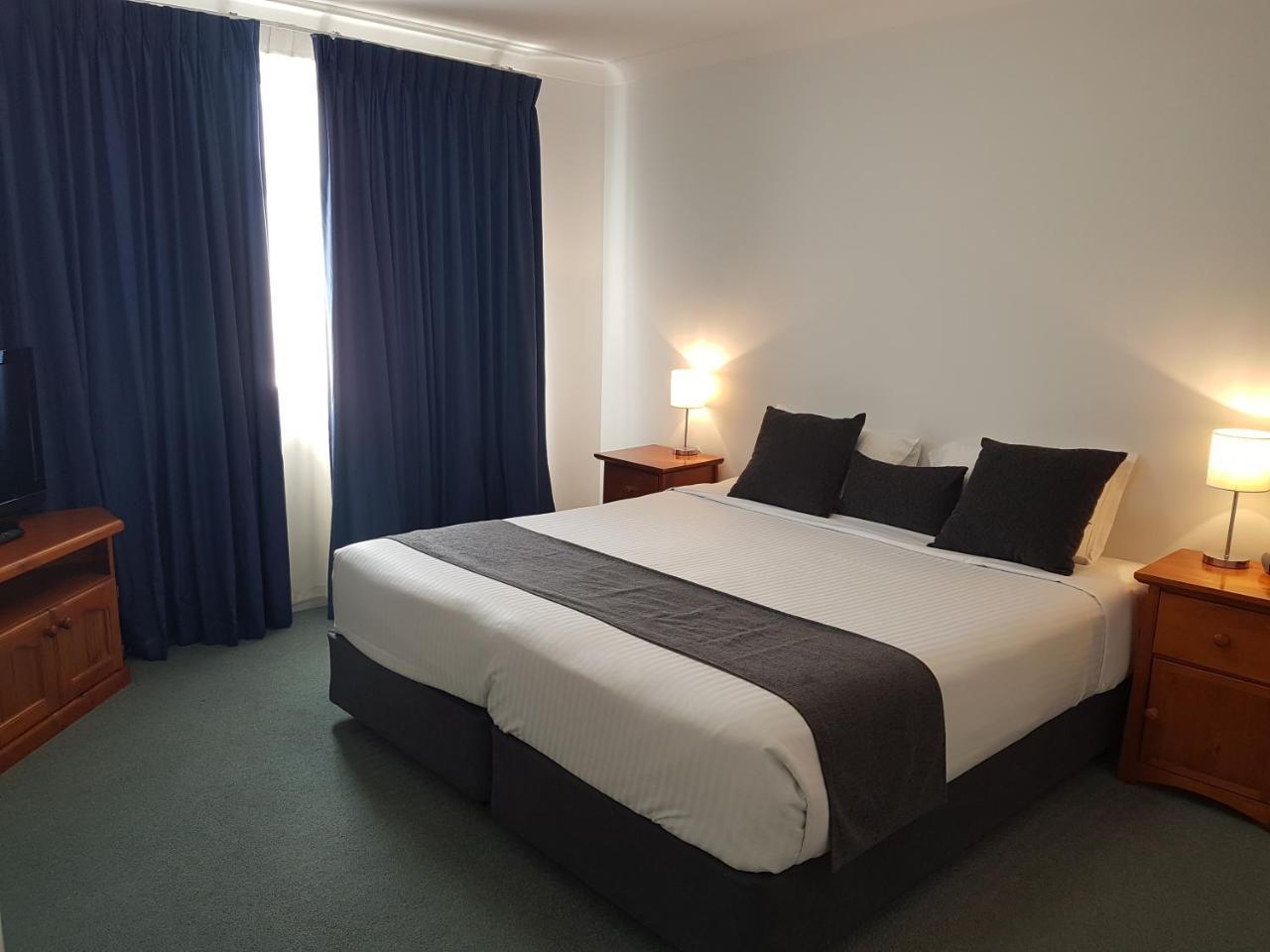 Mid City Motor Inn Singleton Dış mekan fotoğraf